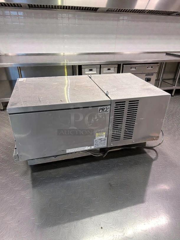 Heatcraft PRO3 condensing unit, model HTC-L_PRO3-0121, high-grade condition, 115V. Fully tested, working.