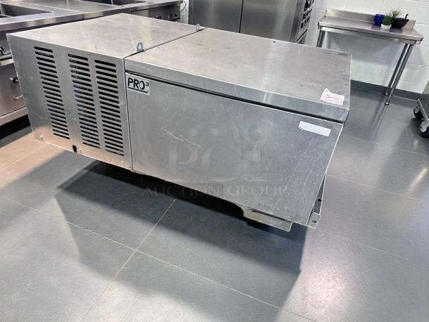 High-grade Heatcraft PRO3 condensing unit, 115V, fully tested, working. Stainless steel, USA-made, excellent condition.