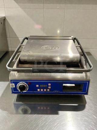 Globe GSG14D commercial panini grill, outstanding condition, stainless steel, 120V, tested and working, Globe logo visible.