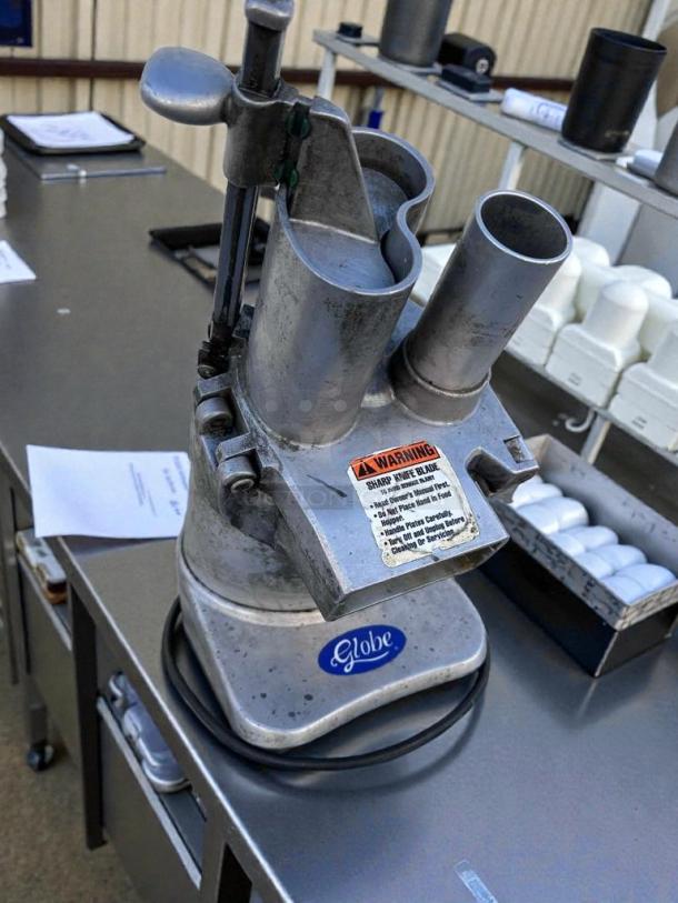 Globe GFP-500 commercial food prep machine, excellent condition, 115V, NSF & UL certified, fully tested. Includes safety warnings.