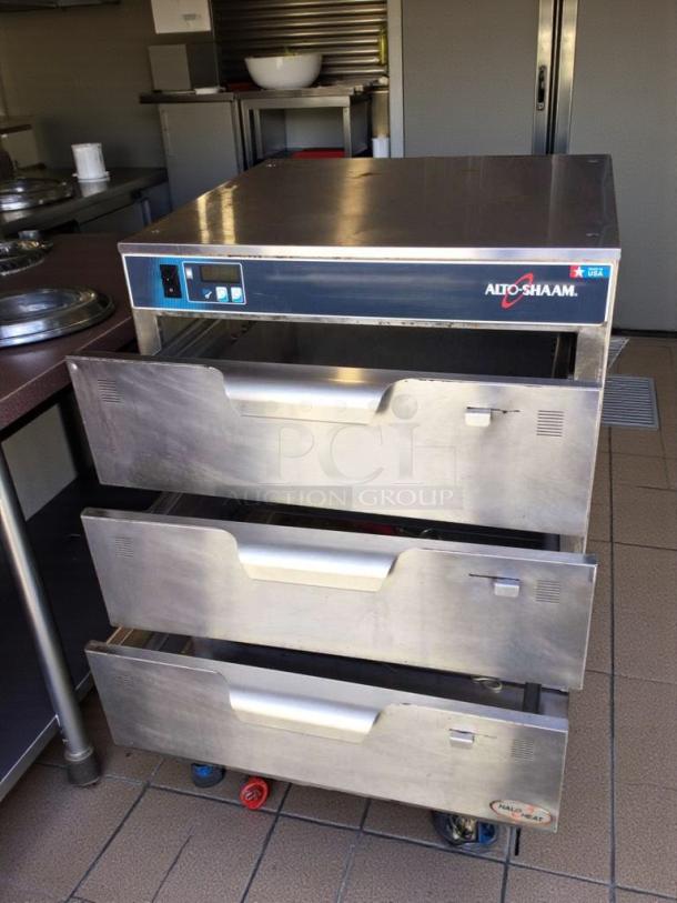 Alto-Shaam 500-3D commercial warming drawer, premium condition, 3-drawer design, Halo Heat, 120V, fully tested.