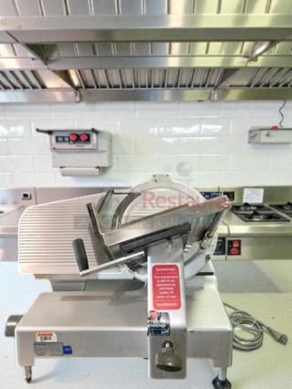 Immaculate Bizerba SE8 meat slicer, 13" blade, stainless steel, commercial grade, UL listed, fully tested, operational.