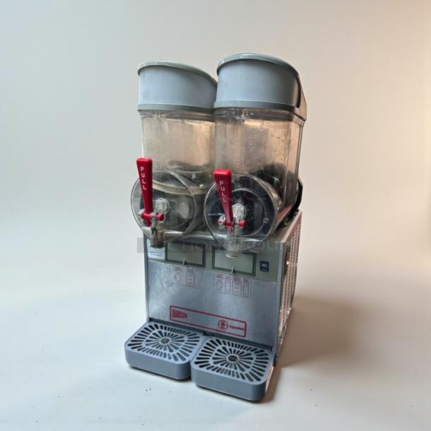 Ugolini/Cecilware dual slush dispenser, 2 bowls, NSF & UL listed, 115V, excellent condition, fully tested, model UGO-M-SLUSH-0487.