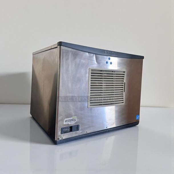 Scotsman Prodigy commercial ice maker, stainless steel, air-cooled, exceptional condition, fully tested, SCT-L-ICE-0471.