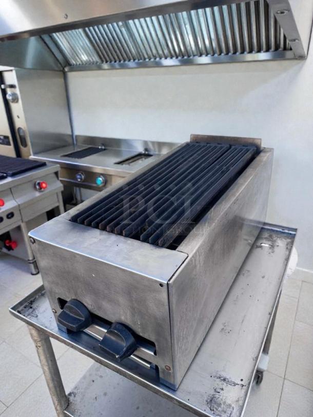 Commercial Grade 24" Gas Charbroiler, stainless steel, outstanding condition, fully tested, lava rock grill, model CHR-M-GRL-0468.