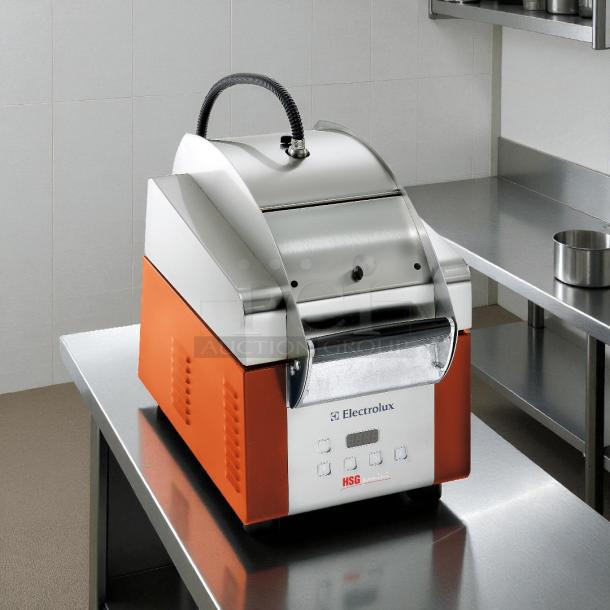 Premium Electrolux HSPPME infrared panini grill, 208V, in excellent condition. ETL & NSF listed, fully tested.