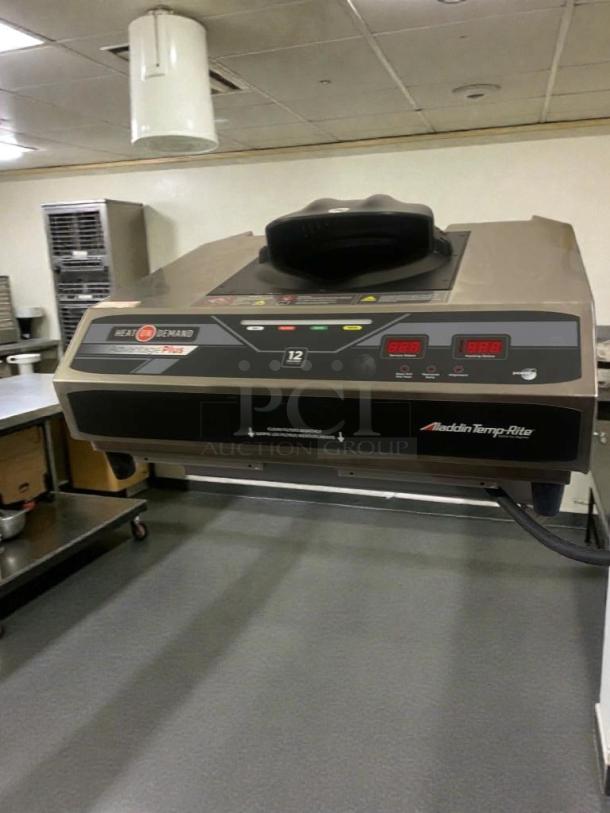 Aladdin Temp-Rite ADV700 heated cabinet, top-tier condition, 208-240V/3 Phase, fully tested, by True Manufacturing Co.