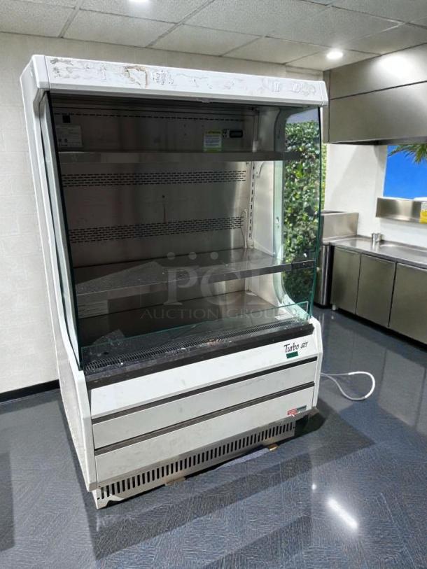Turbo Air TOM-40MW-N open air merchandiser, 40" wide, premium condition, R290 refrigerant, tested, UL/NSF listed.