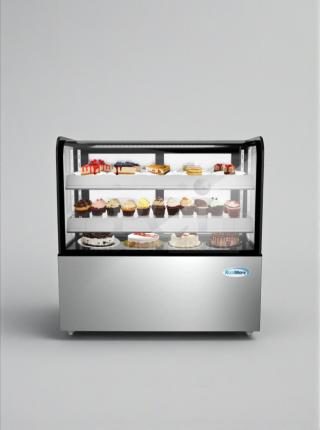 KoolMore Refrigerated Bakery Display Case (Model KML-L-BDC-0031) in brand new, scratch & dent condition, showcasing desserts.