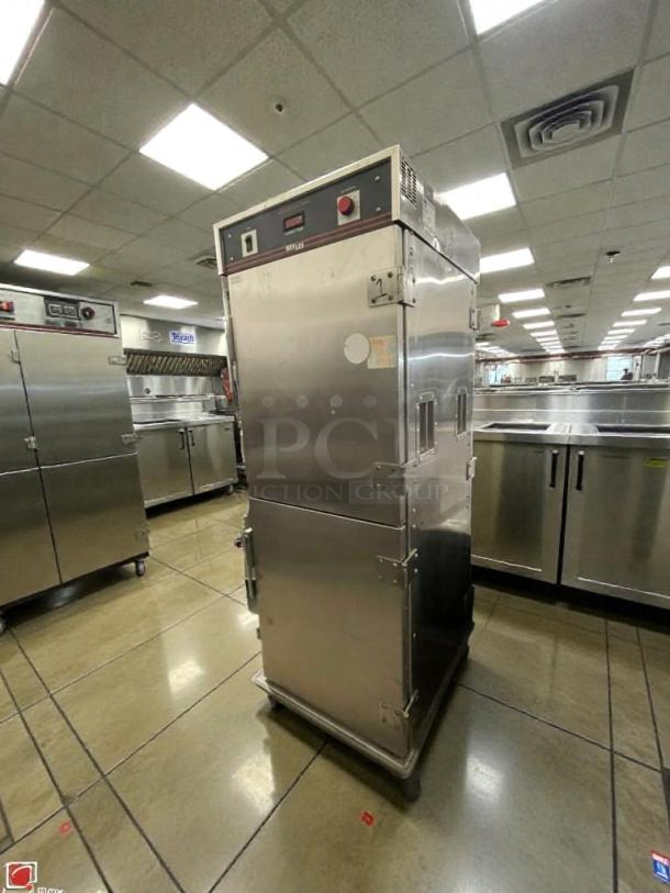 BevLes CATD-CV25HWM36 heated proofing cabinet, outstanding condition, fully tested, stainless steel, commercial kitchen use.