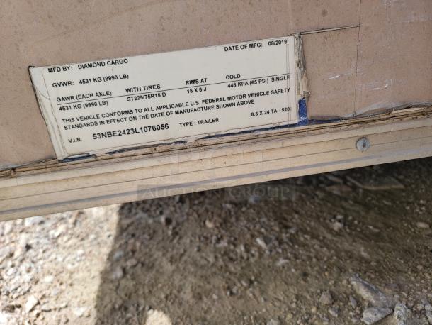 2019 Diamond Cargo 24' food trailer label showing specs, GVWR 4531kg, VIN 53NBE2423L1076056.