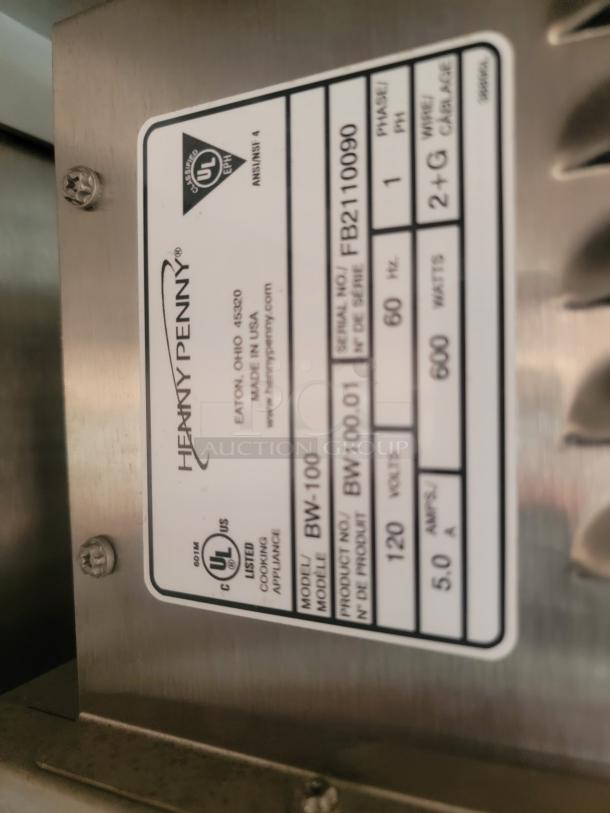 Henny Penny BW-100 label with UL certification, model details, and electrical specifications.