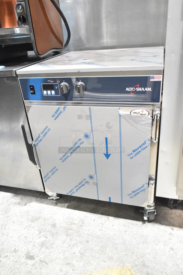 2023 Alto Shaam 750-TH/II commercial undercounter cook and hold oven, on casters, 120V, 1 phase, pristine condition.