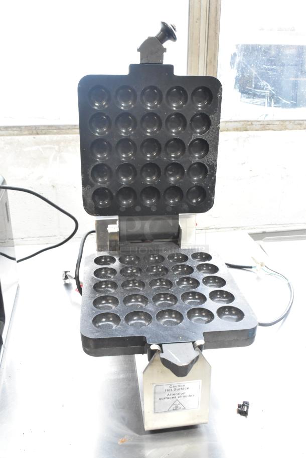 Sephra SERTWFL01 countertop waffle baker, 110-120V, single phase, cautioned surface label, good condition.