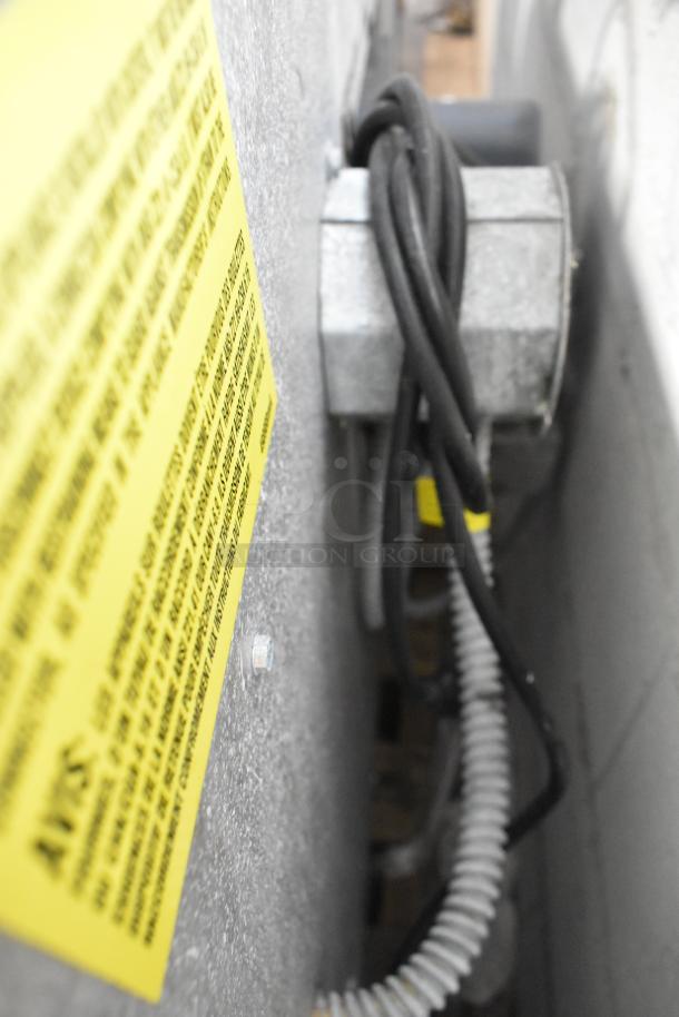 Vulcan VC5ED-SEFCAM5 full-size convection oven wiring and installation details. Features view-through doors and thermostatic controls.