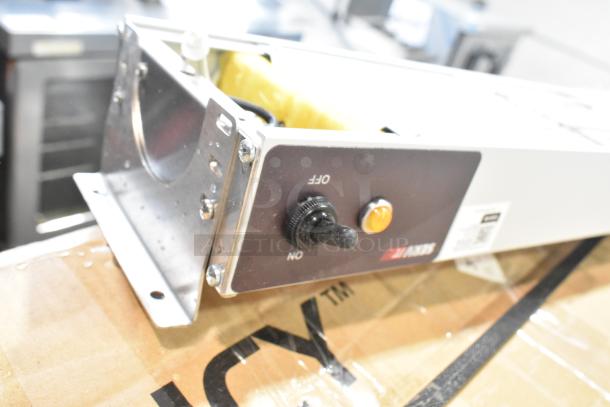 Brand new 2024 ServIt 423SW48THA 48" strip warmer, scratch and dent, single toggle control, 120V, 1 phase.