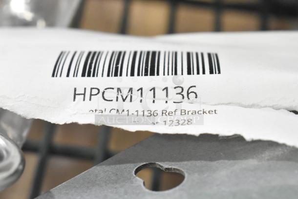 Barcode with label reading "HPCM11136," Continental CM1-1136 Ref Bracket, new condition, auction item.