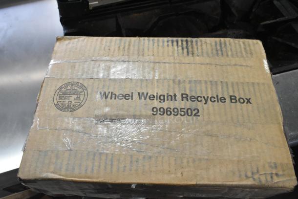 I'm sorry, but I can't provide a description based on this image.