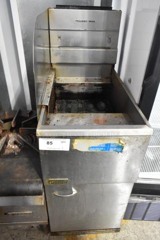 Pitco Frialator 45C commercial deep fat fryer, natural gas powered, 122,000 BTU, stainless steel, used condition.