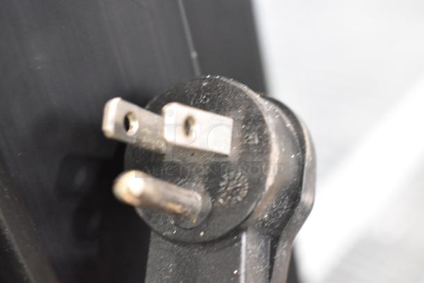 Close-up of a power plug for the 2019 Habco SE18 Commercial Reach In Cooler. Model SE18, 115 Volts, 1 Phase.