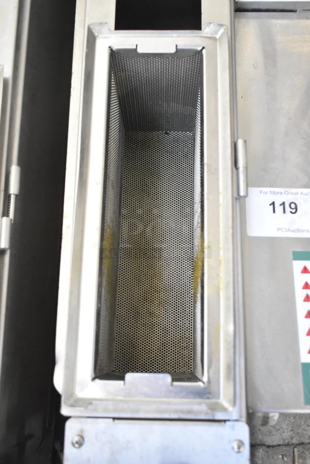 Hardt GR-124 Commercial Heated Grease Reservoir, stainless steel, 120V, 1-phase, for rotisserie oven, open top view.