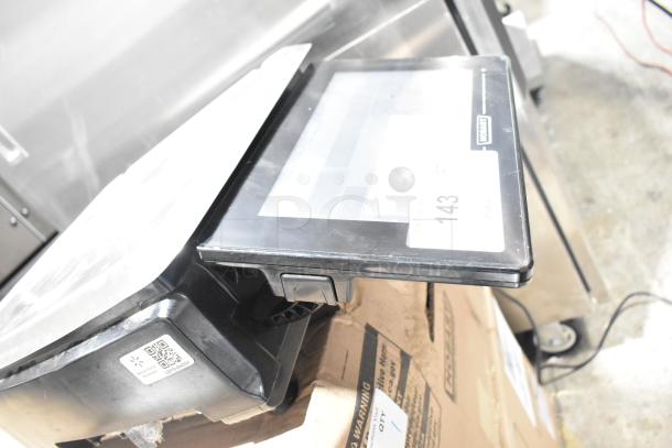 2017 Hobart HTi-7LH26 commercial countertop scale, tested and working, with digital interface. Model and barcode labels visible.