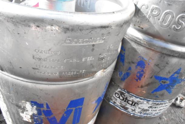 Twelve stainless steel kegs marked "Portinox," 19.5L capacity, produced in 2009 with visible wear, various labels intact.
