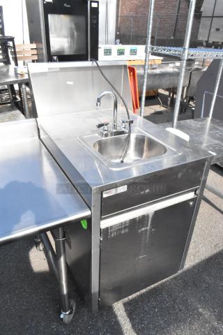 QualServ WMSC24MS portable single bay sink with faucet, stainless steel, on casters. 120 Volts, 1 Phase, commercial use.