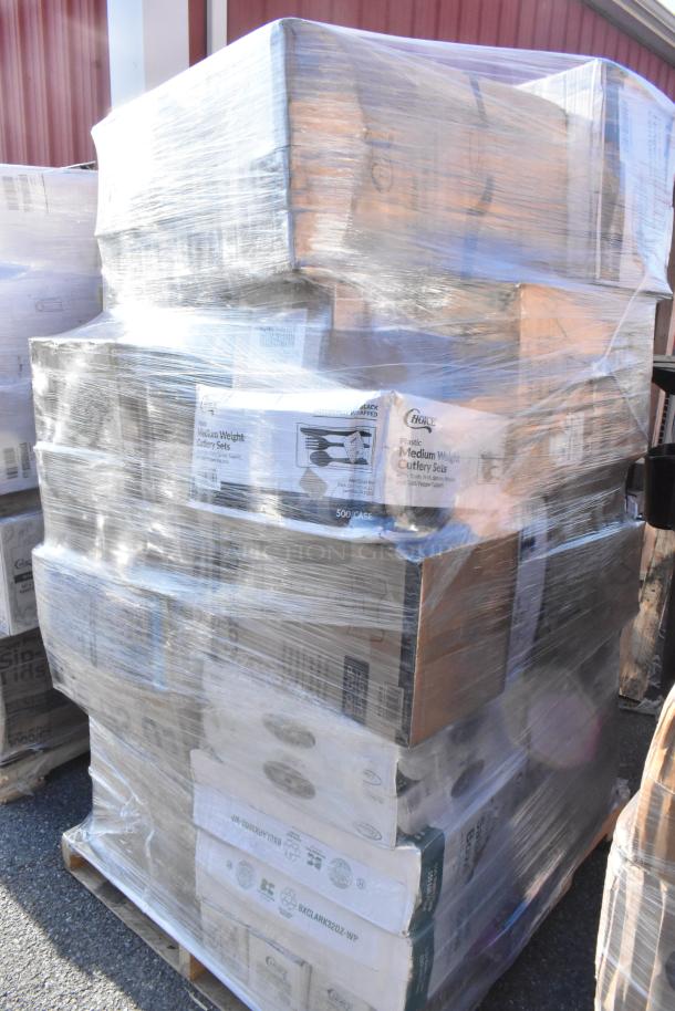 Pallet with 42 new scratch and dent items, including Choice cutlery sets. Wrapped in plastic for auction.