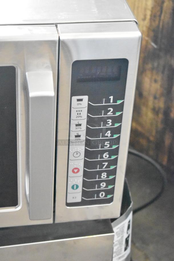 2022 Amana RCS10TS Commercial Microwave Oven, stainless steel, 120 Volts, 1 Phase, keypad with 10 buttons, excellent condition.