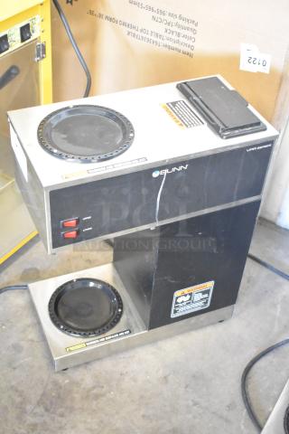 2025 Bunn VPR countertop coffee machine, 120 volts, 1 phase. Features dual warmers and control switches. Includes warning labels.