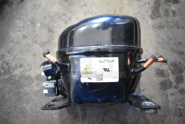 BRAND NEW SCRATCH AND DENT Cubigel NUT70NR compressor with label. Compatible with Avantco APT-48, APT-60 models.