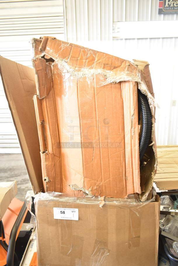 Lavex 944BJ162216G 16-gallon stainless steel wet/dry vacuum, brand new scratch and dent condition, visible damaged packaging.