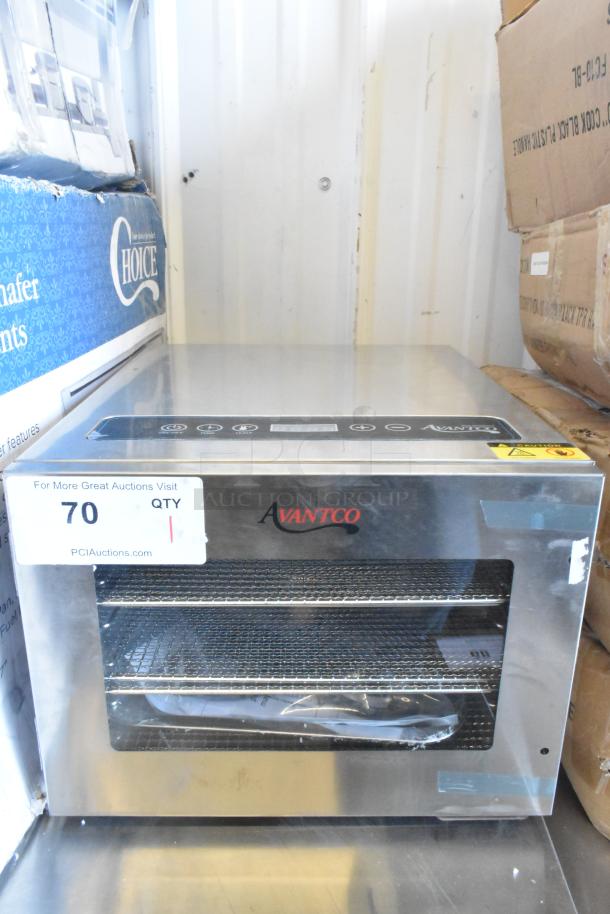 Brand new Avantco 177LT06A food dehydrator, stainless steel, 6 trays, glass door, only works on highest heat setting.
