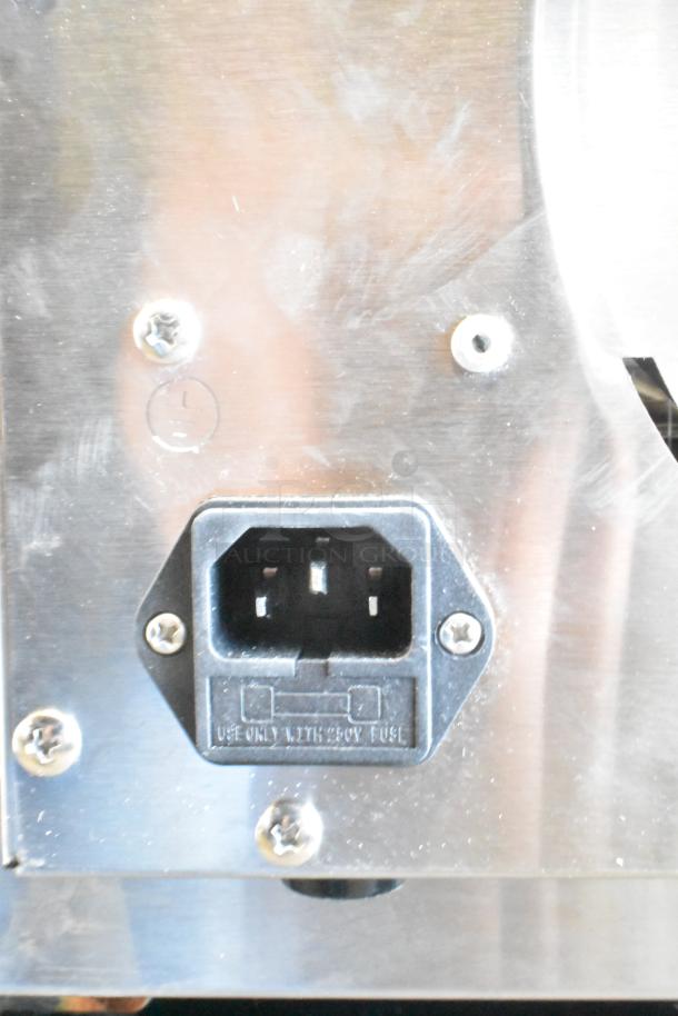 Avantco 177LT06A food dehydrator power socket. Stainless steel body, only works on highest heat setting. New condition.