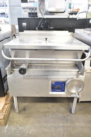 Cleveland BPAN-1001 commercial braising pan, floor style, stainless steel, control dial, excellent condition.