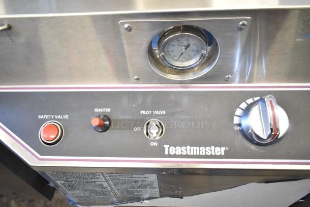 Toastmaster TCT-1627 R commercial tandoor oven, natural gas powered, 85,500 BTU, features safety valve, igniter, and pilot valve.