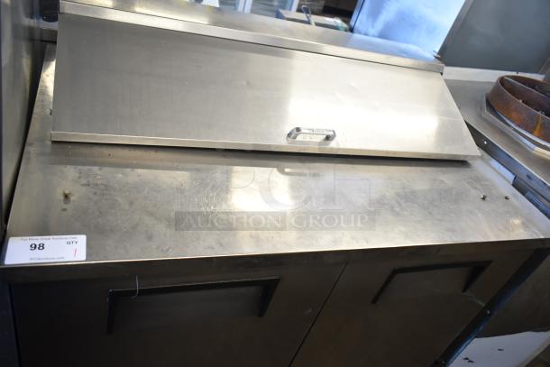 True TSSU-48-12 commercial sandwich salad prep table with Bain Marie mega top on casters. 115 Volts, 1 Phase.