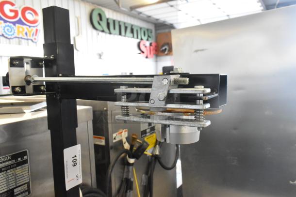 Fantom Full Web Portable Shrink Wrapping Station, robust metal build, visible springs, ID tag "109".