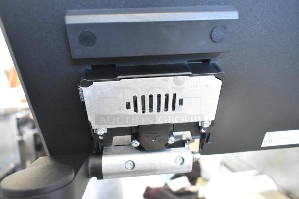 Brand new Mettler Toledo FreshWay AM-6127C digital produce scale, tested and working, 100-240 volts, 1 phase.