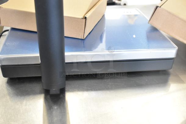 Brand new Mettler Toledo FreshWay AM-6127C digital countertop scale, 100-240V, 1 Phase, tested, minor scratches visible.