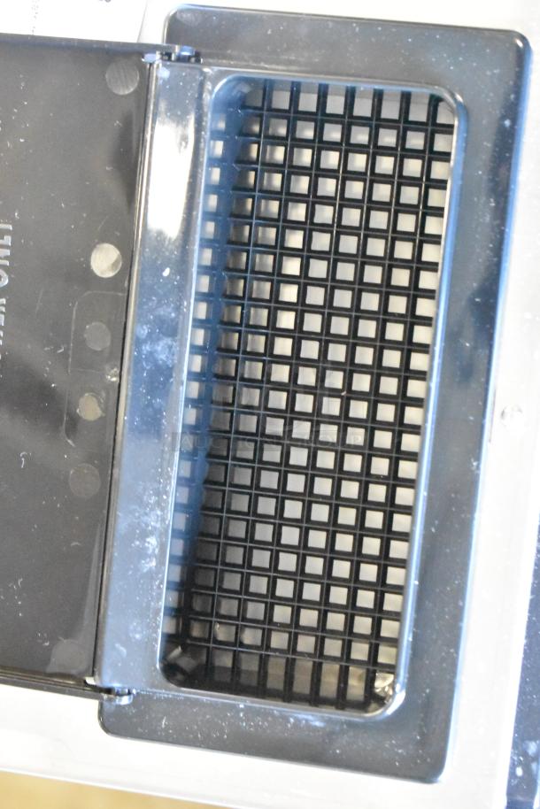 Brand new Bunn CW15-APS Pourover Coffee Brewer, model 23001.0000. Scratch and dent, 120 volts, 1 phase, black exterior.