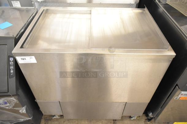 BRAND NEW 2021 H&K 52473-1 stainless steel commercial French fry freezer with fry basket holder, on commercial casters. 115V, 1 phase.