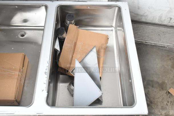 BRAND NEW SCRATCH AND DENT! ServIt E-EST-2SW-CB electric steam table, two-pan, 120V, 1 Phase, includes components.