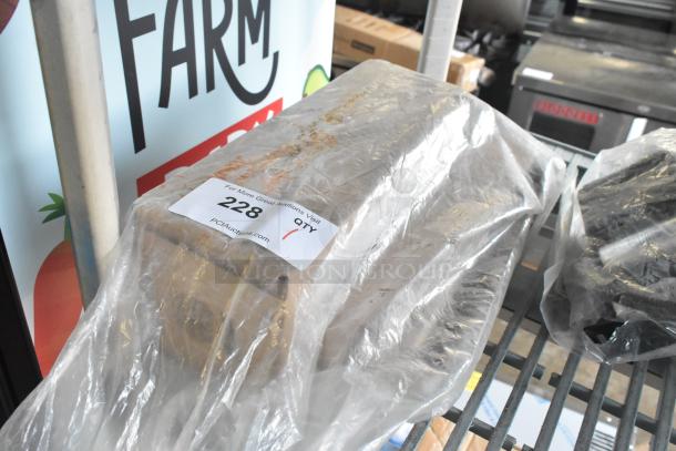 3M HF40-S Replacement Cartridge in protective wrap, labeled 228, condition unclear, suitable for filtration systems.