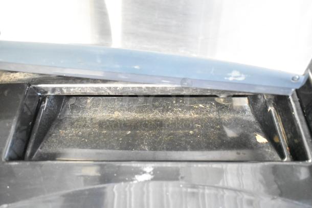 2022 Scotsman NH0622A-1B ice head on 2022 Lancer TP30 beverage dispenser, stainless steel, touchscreen, used, 115V, 1 Phase.