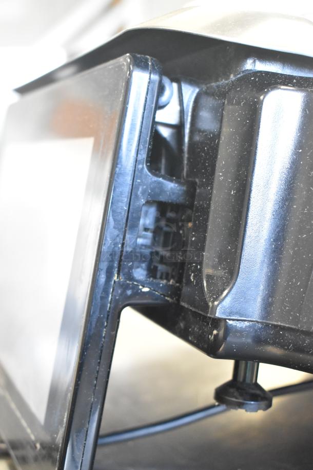 Hobart metal commercial countertop food portioning scale, black, 120/208-240V, 1 phase, tested and working.