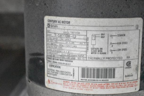 Blodgett commercial full-size convection oven with solid door, view-through feature, and thermostatic controls.