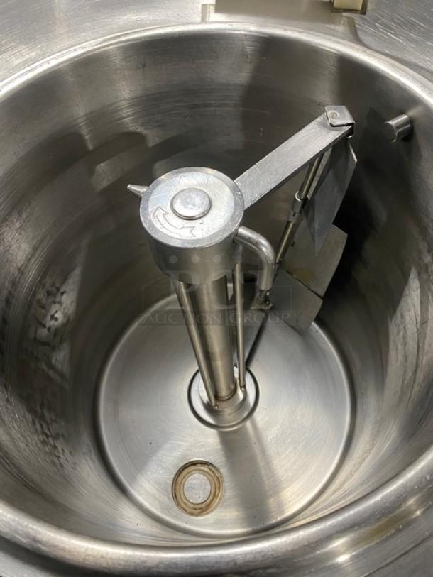 Carpigiani PASTOCREMA 55 cream cooker/pasteurizer, stainless steel, electric, 220V, 3-phase, on casters, inside view.