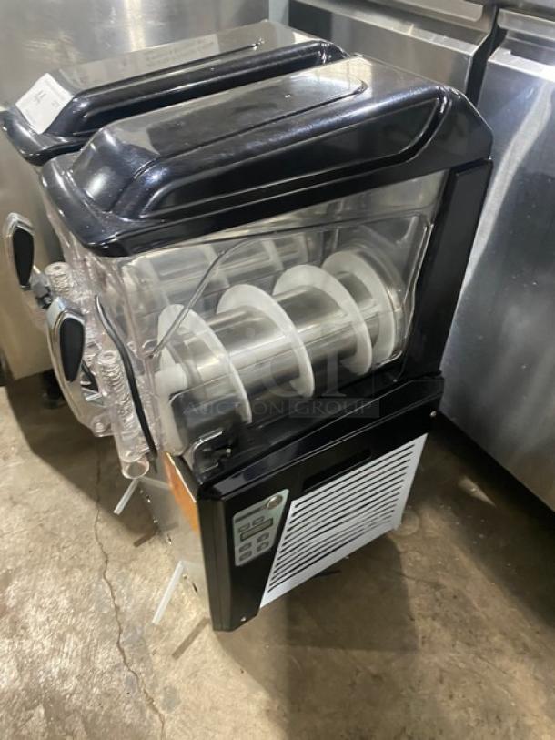 Vevor XRJ10LX2 electric countertop slush machine, black/stainless, twin clear polycarbonate hoppers, 110-130V.